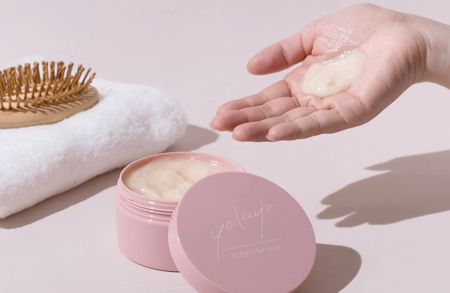 ✨新登場✨ ヤクジョ ノビールヘアマスク が、今月から当店で...